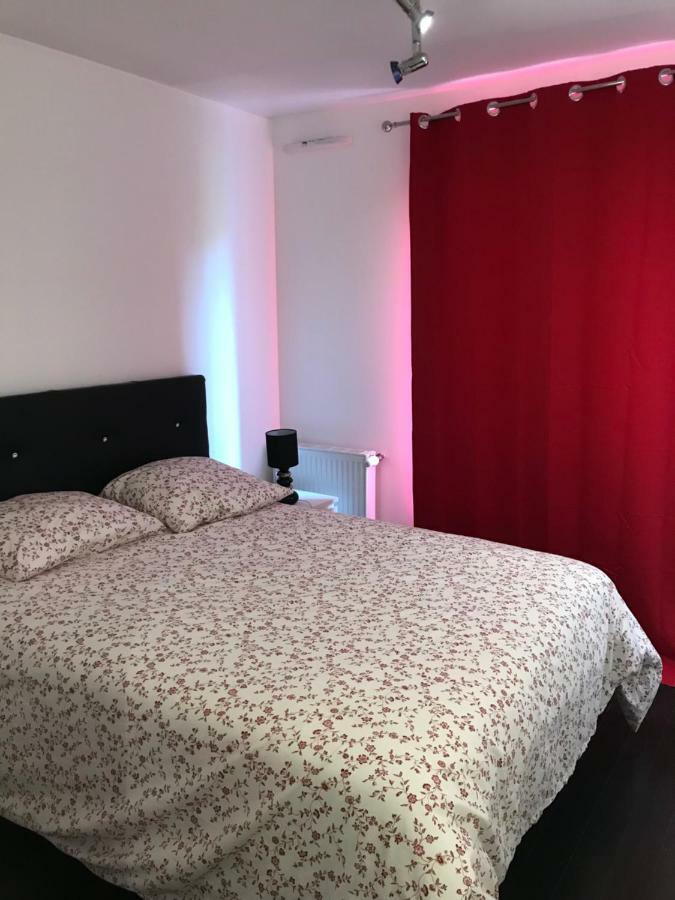 Chambre D'Hote Disneyland Esprit Бюсси-Сен-Жорж Экстерьер фото